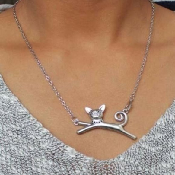Silver Cat Necklace Vintage Style Cat Necklace - Picture 1 of 3
